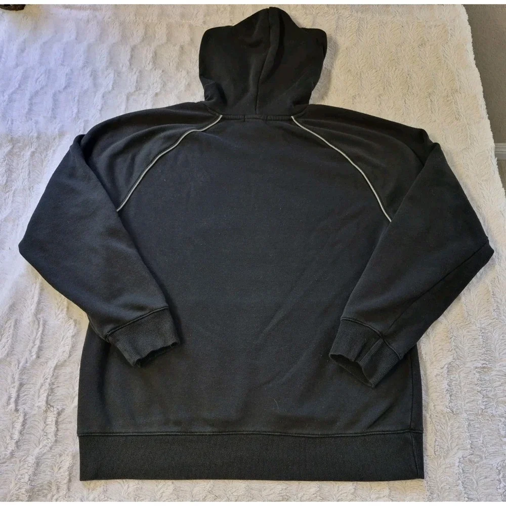 True Religion Pullover Hoodie Sweatshirt Men's Large Horse Shoe Spell Out Logo